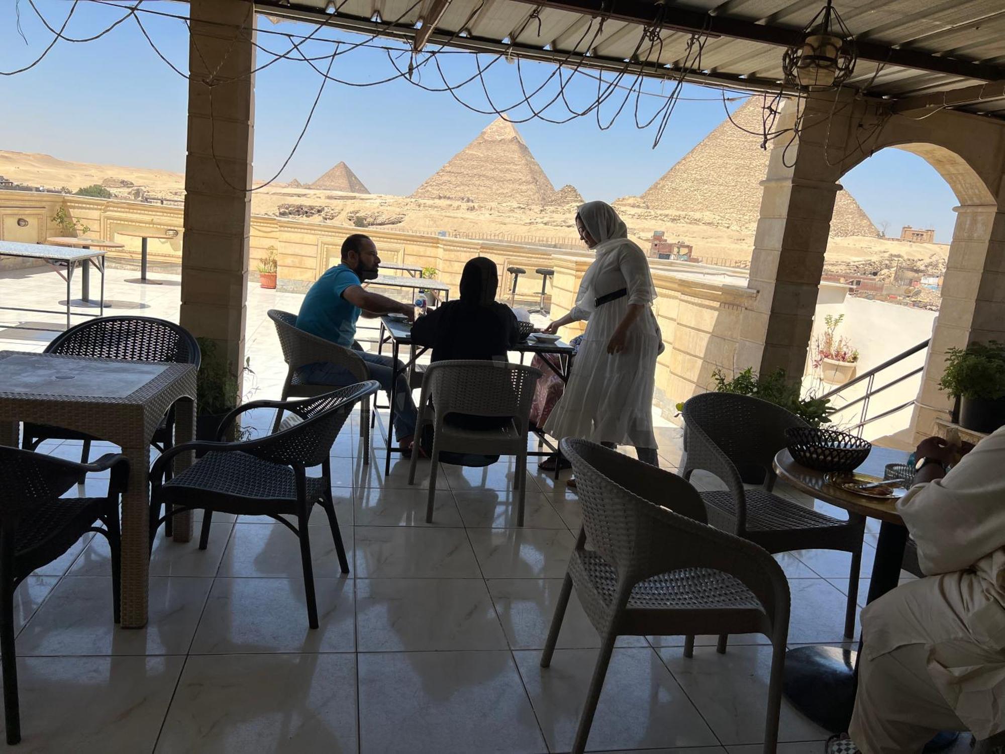 Moses Pyramids Inn Kafrat al Jabal Exterior photo