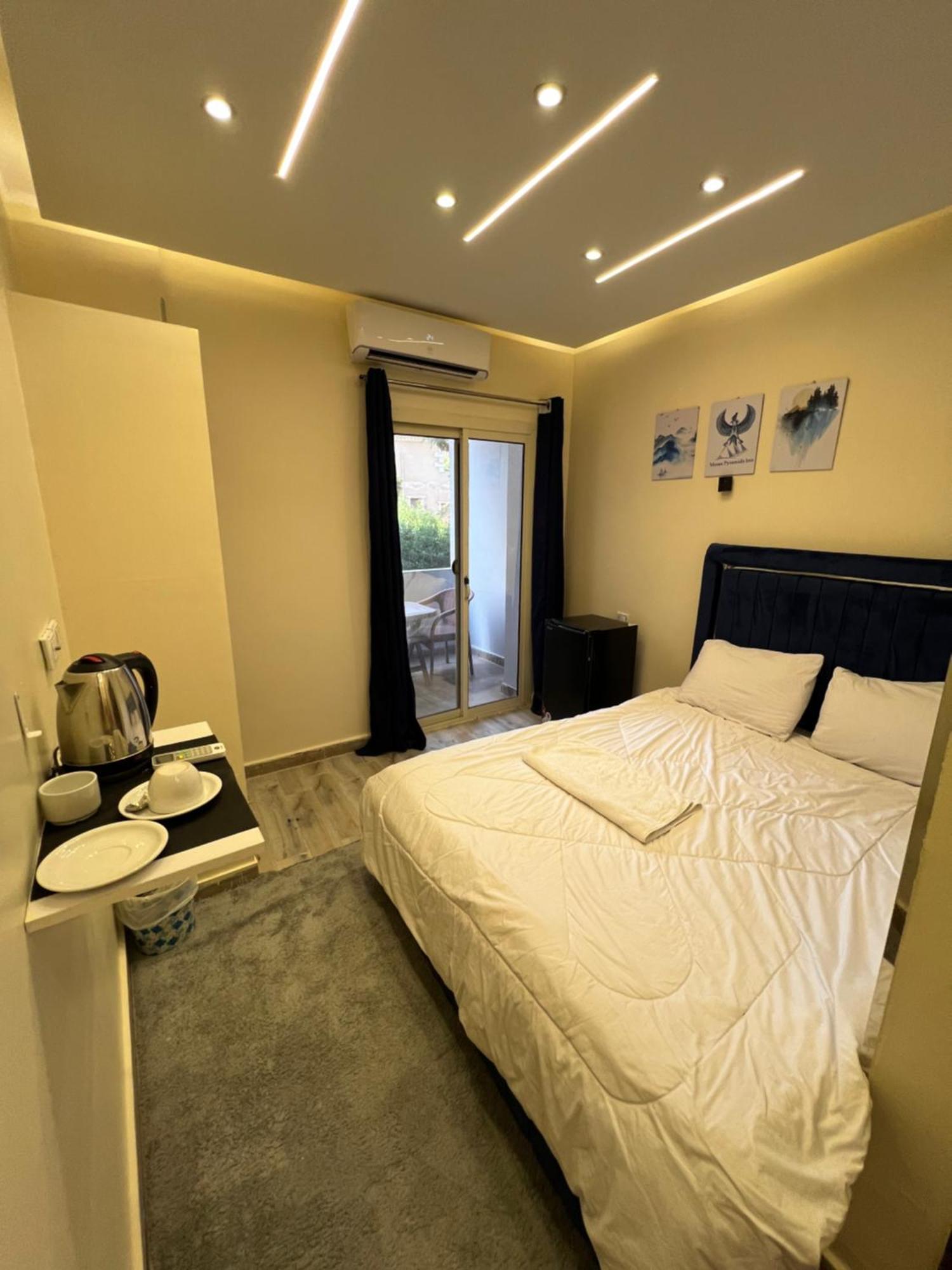Moses Pyramids Inn Kafrat al Jabal Exterior photo