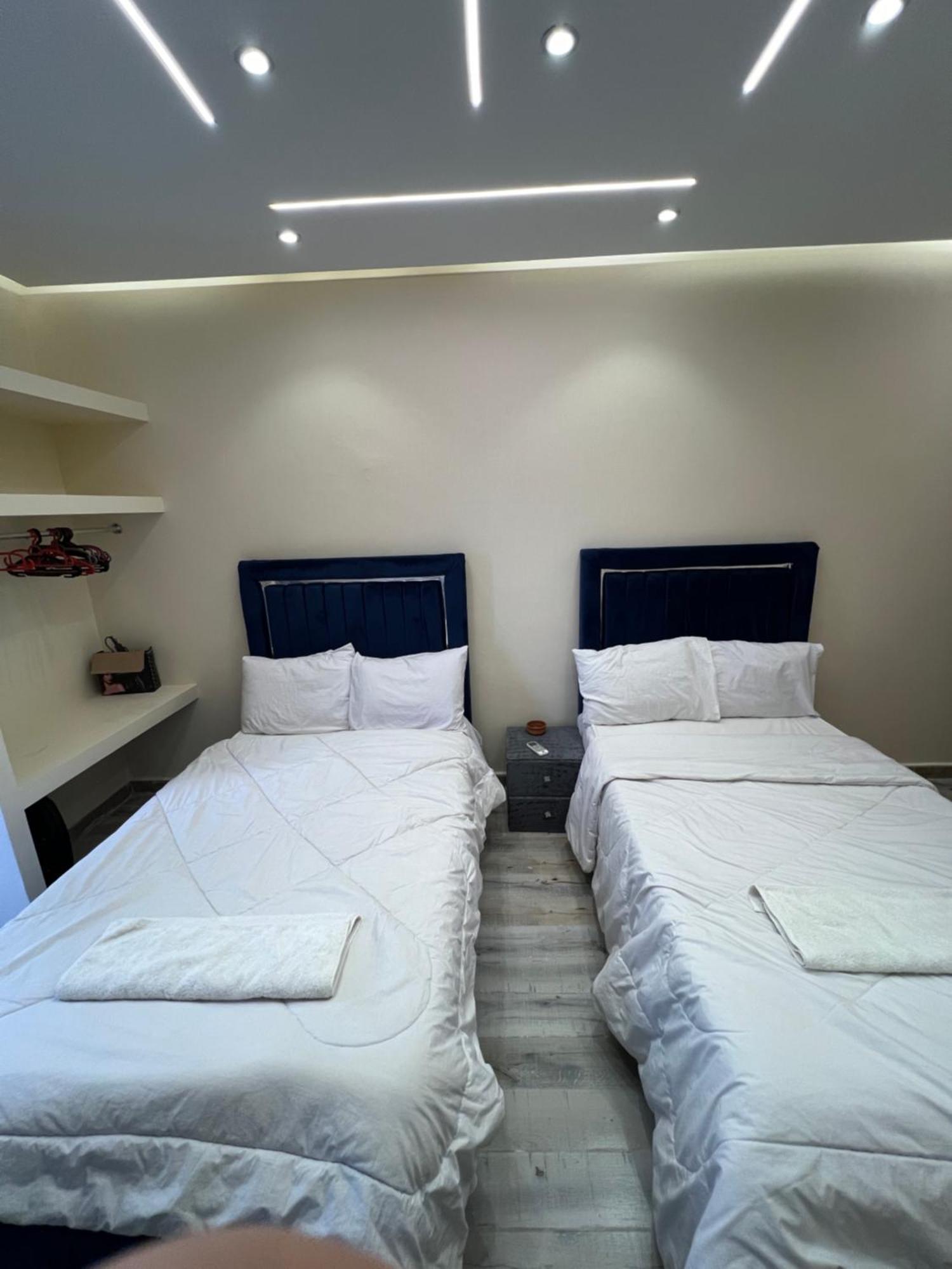Moses Pyramids Inn Kafrat al Jabal Exterior photo