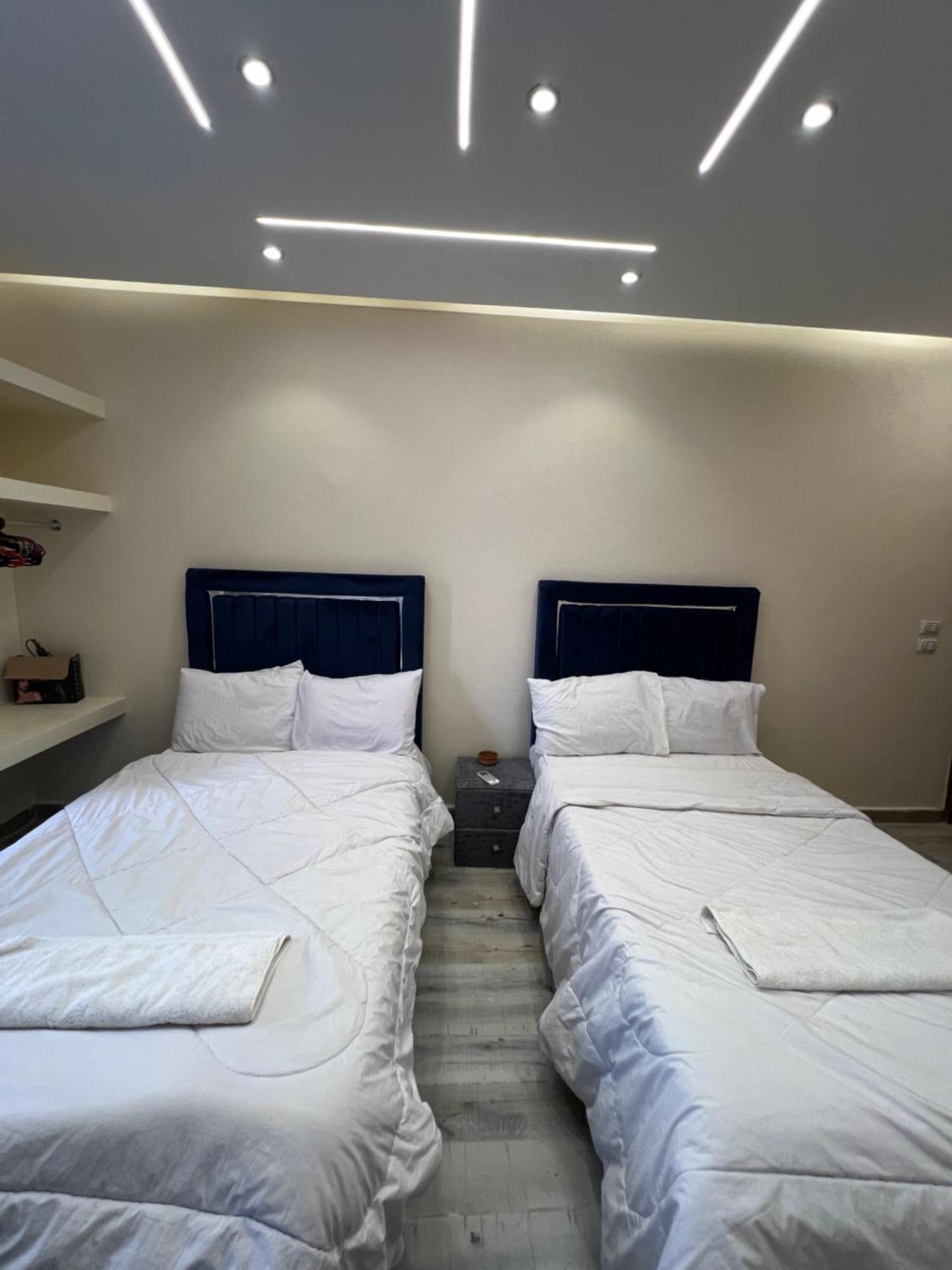 Moses Pyramids Inn Kafrat al Jabal Exterior photo
