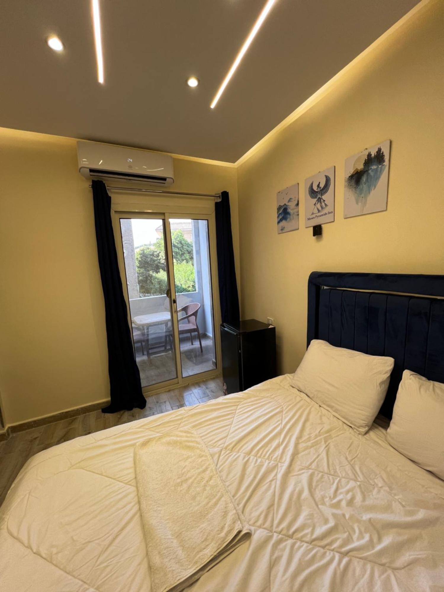 Moses Pyramids Inn Kafrat al Jabal Exterior photo
